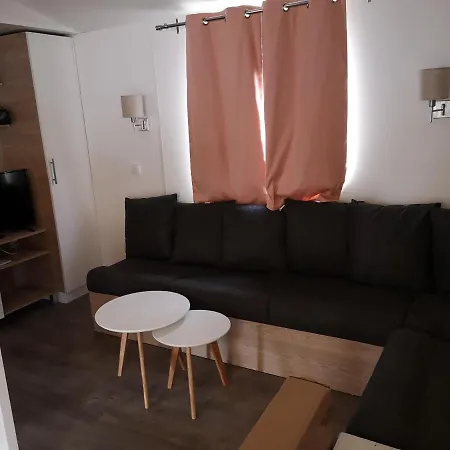 Mobil-home *