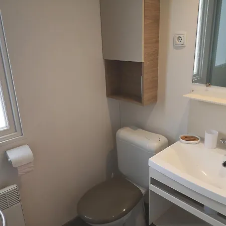 Mobil-home Camping *